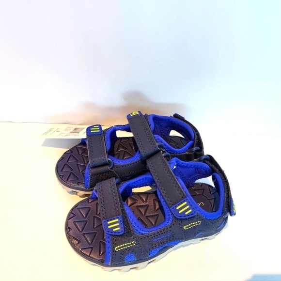 BOYS Sandals (NEW) - Picture 1 of 2